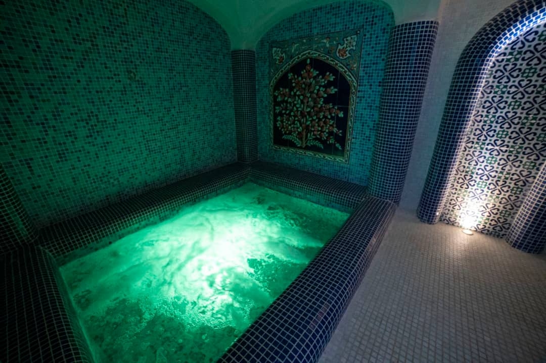 اجاره اتاق بومگردی چهار تخته مستردار در شیراز - شازده بگم