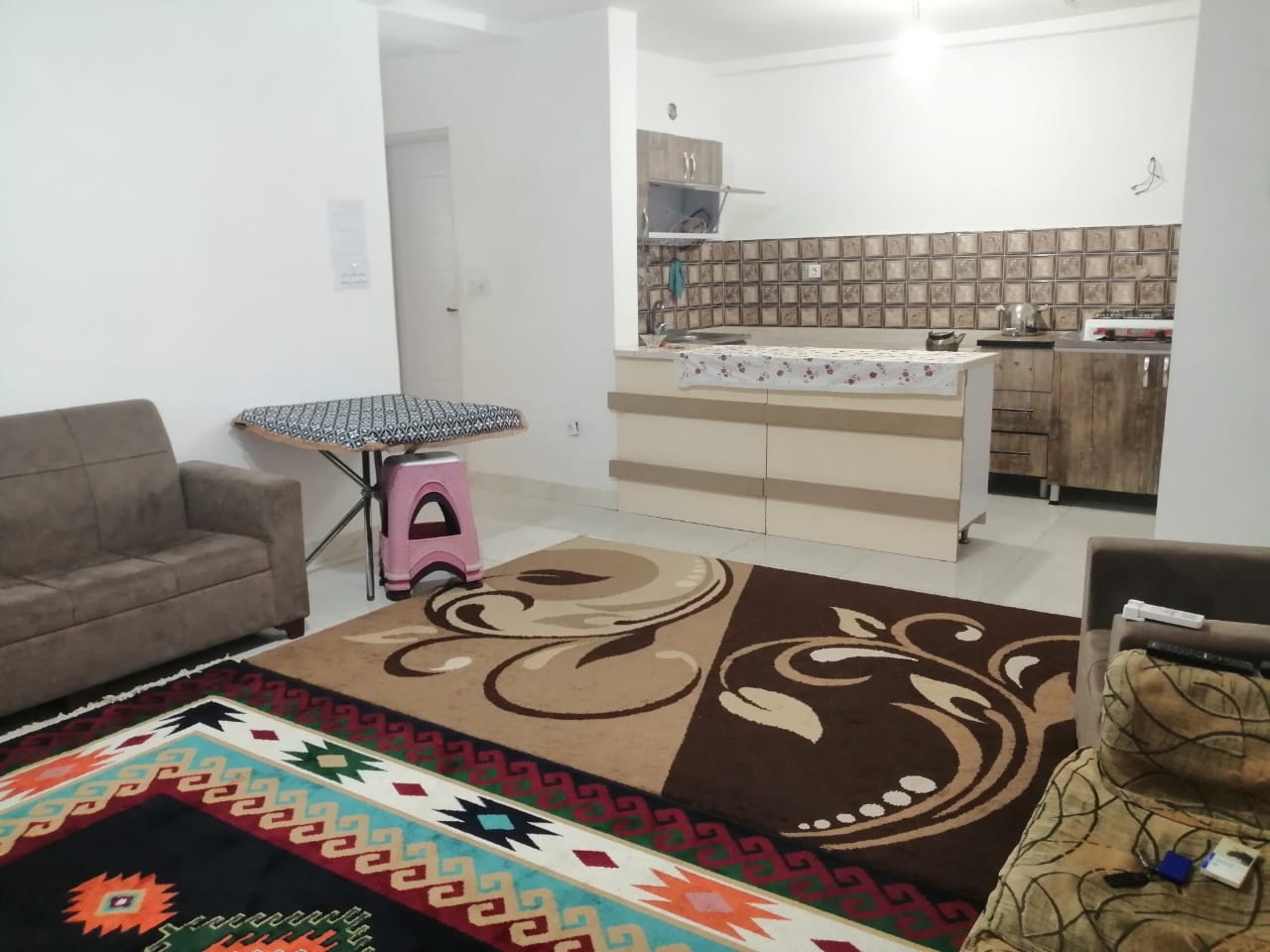 اجاره ویلا با استخر آبگرم روباز فومن - واحد 1