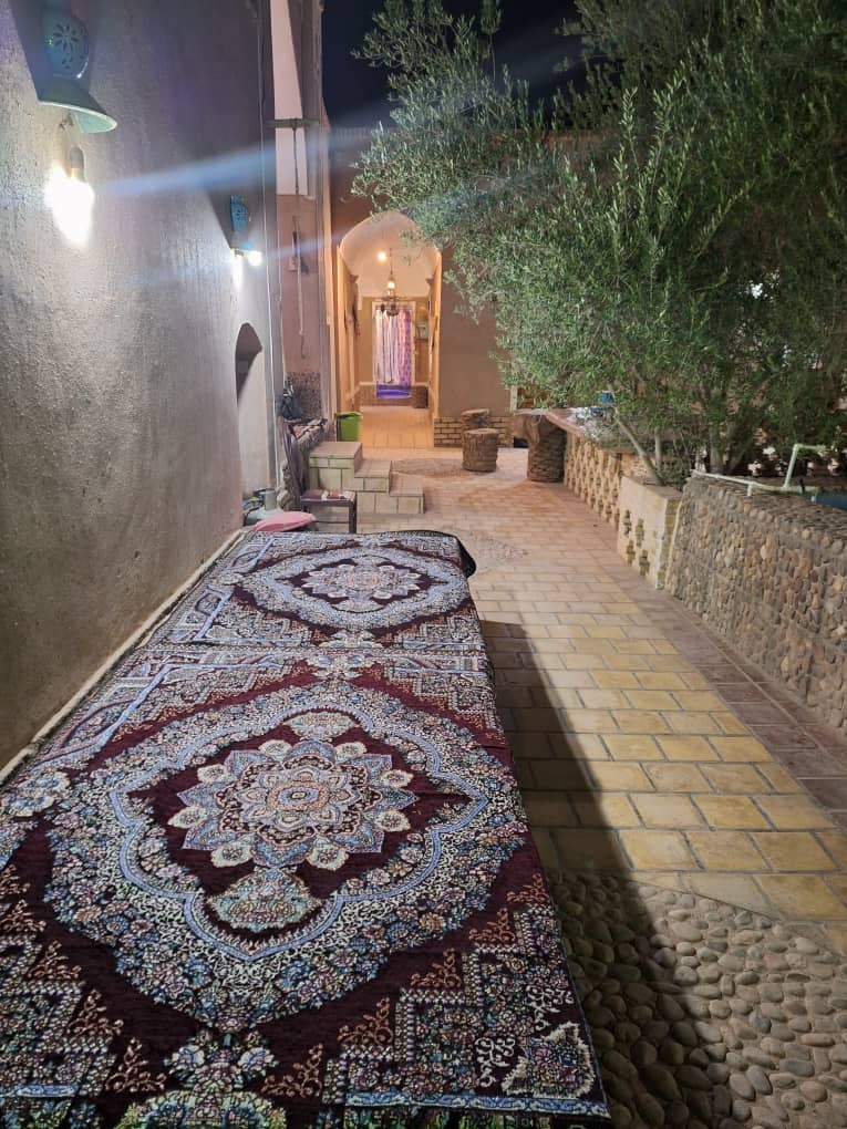 اجاره بومگردی سنتی در روستای عروسان خور- 10 متری-اتاق 10