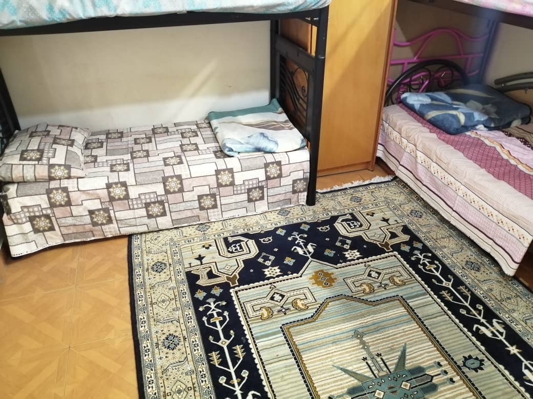 رزرو اتاق 4 تخته در فخررازی مرکز تهران - 26 متری طبقه ی اول