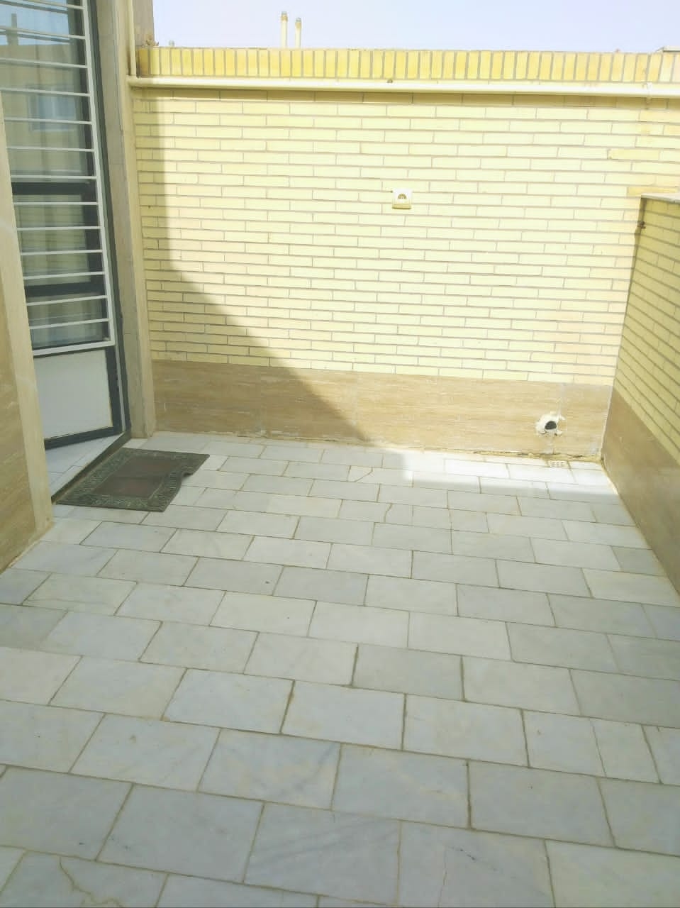 اجاره منزل مبله ( دشتی) - 100 متری طبقه اول