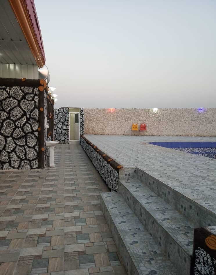 اجاره ویلا با استخر روباز در قعله قاضی دزفول  80 متری تک خواب