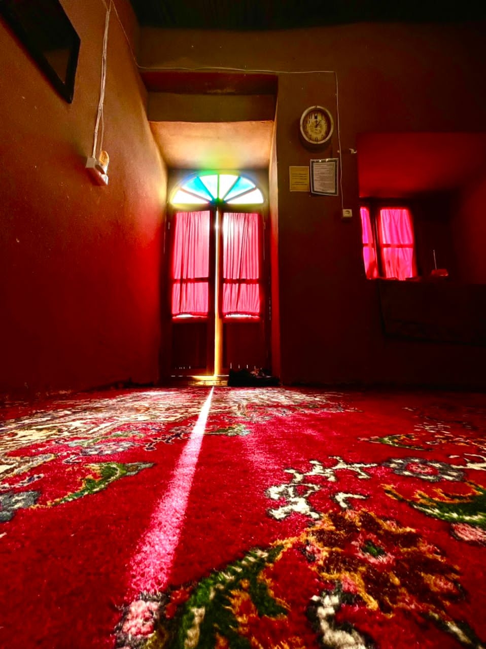 اجاره بومگردی در باقرباد _ اتاق عمه هاجی