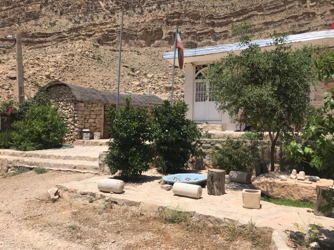 اجاره اتاق سنتی در تنگ چوگان کازرون - اتاق 5