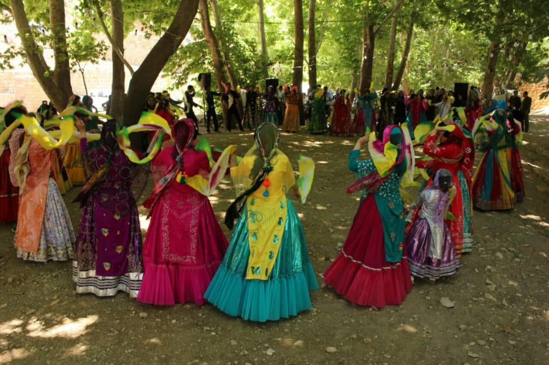 اجاره اقامتگاه بومگردی در کهکران سپیدان