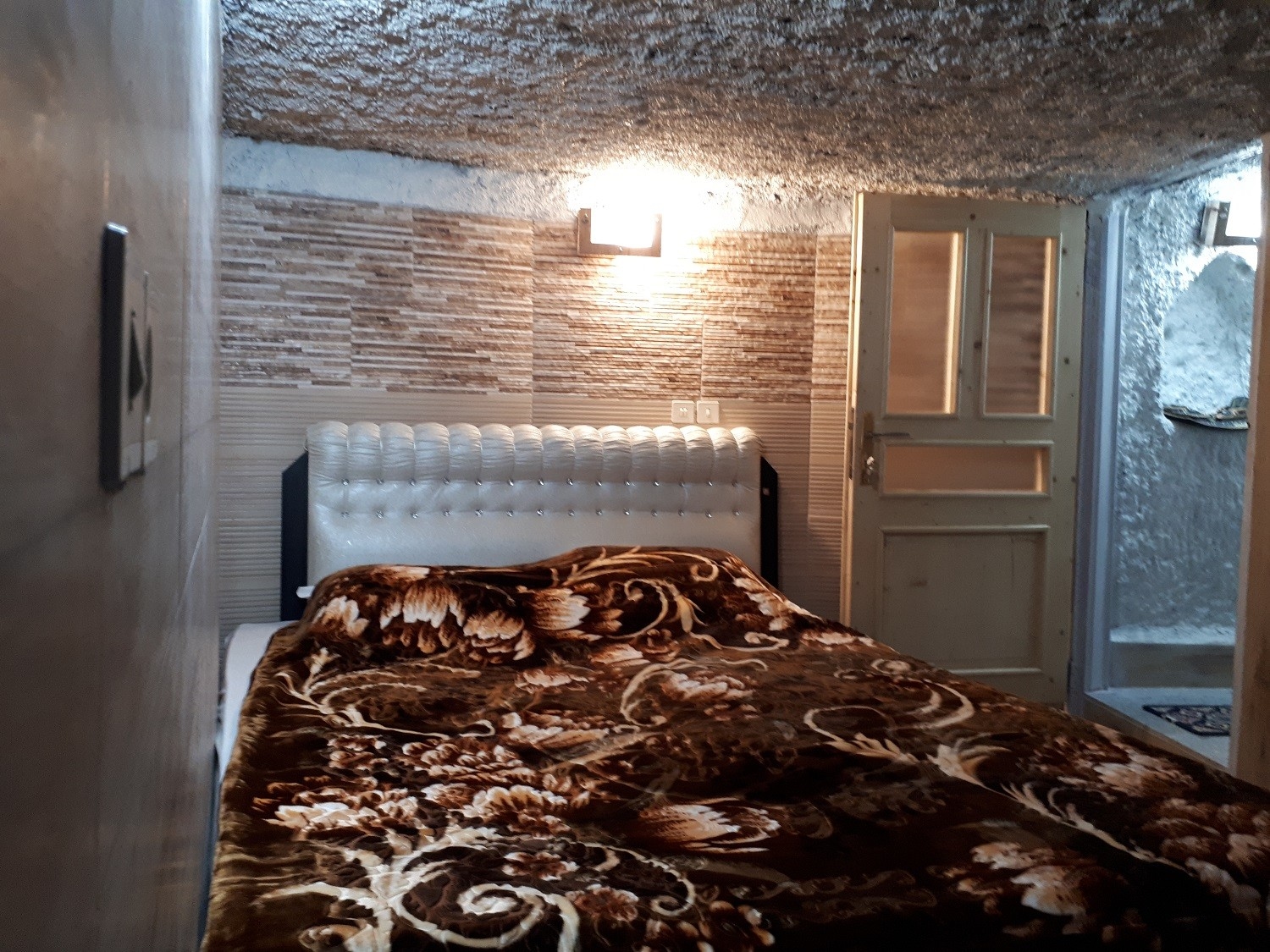 اجاره اتاق سنتی در کندوان اسکو-50 متری