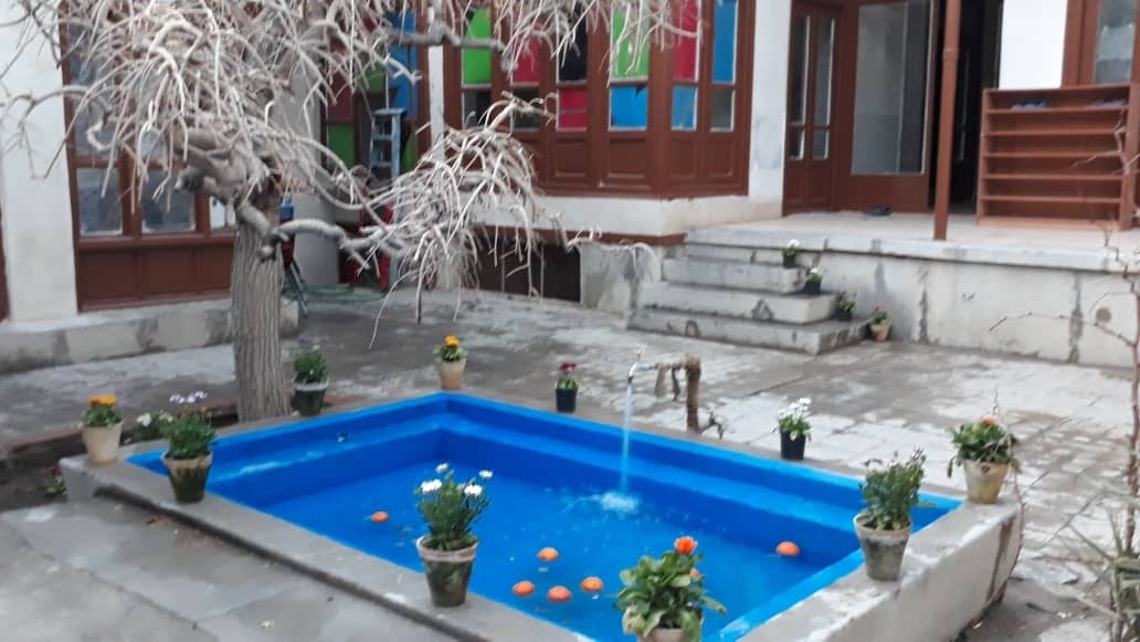 اجاره هاستل 4 تخته در مرکز شهر اصفهان 