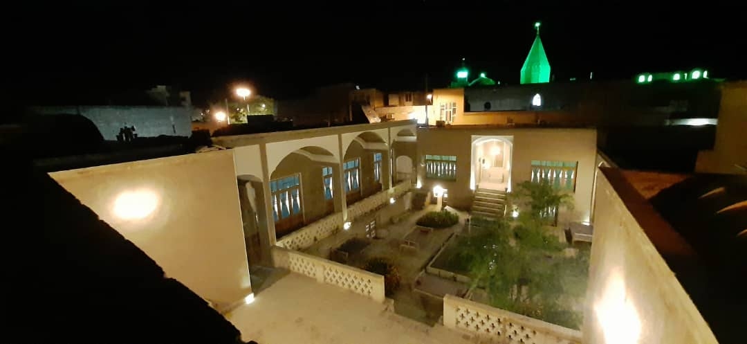 اجاره اتاق سنتی در کمال الملک کاشان - سرداب