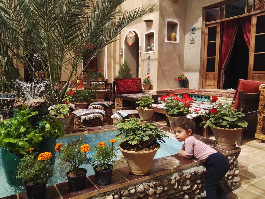 اجاره بومگردی سنتی در خور 