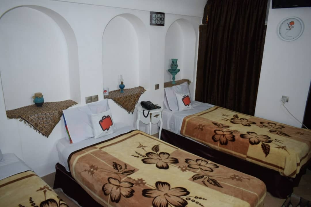 اجاره اتاق سنتی سه تخته در فهادان یزد - 2
