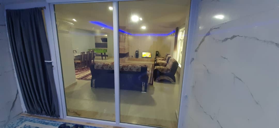 اجاره ویلا استخر سرپوشیده بیشه کلاه محمودآباد