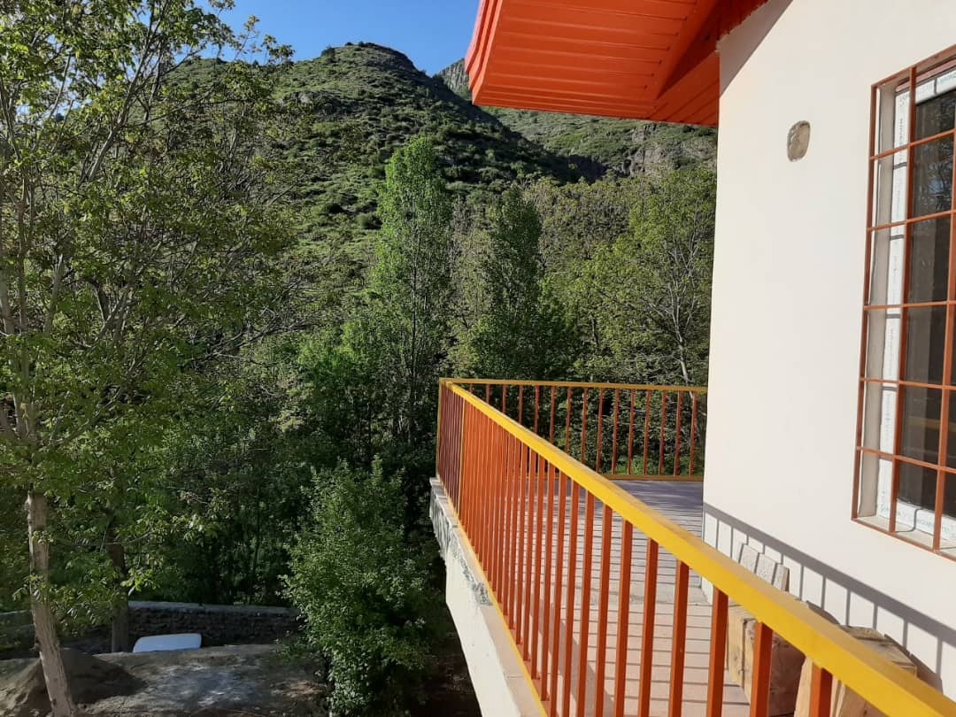 اجاره ویلا کوهستانی در گلوسنگ کلیبر