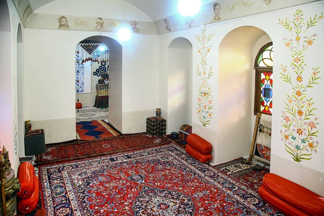 اجاره خانه سنتی در امین آباد قرچک - تهران