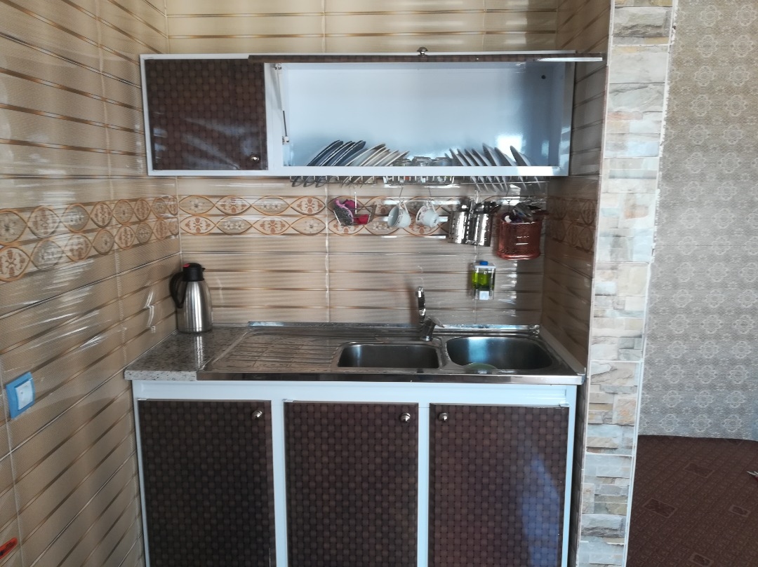 اجاره  سوئیت آپارتمان در کوهپایه سی سخت