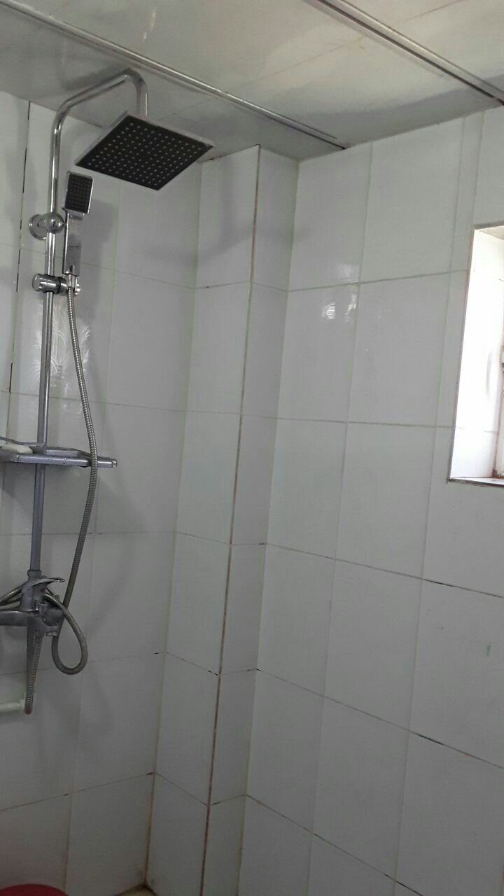 اجاره سوئیت و خانه مبله در تخت سلیمان تکاب