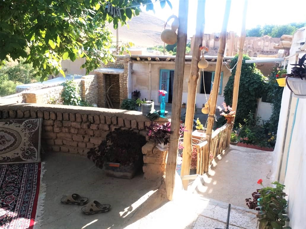 اجاره اقامتگاه بومگردی در درسجین ابهر - زنجان