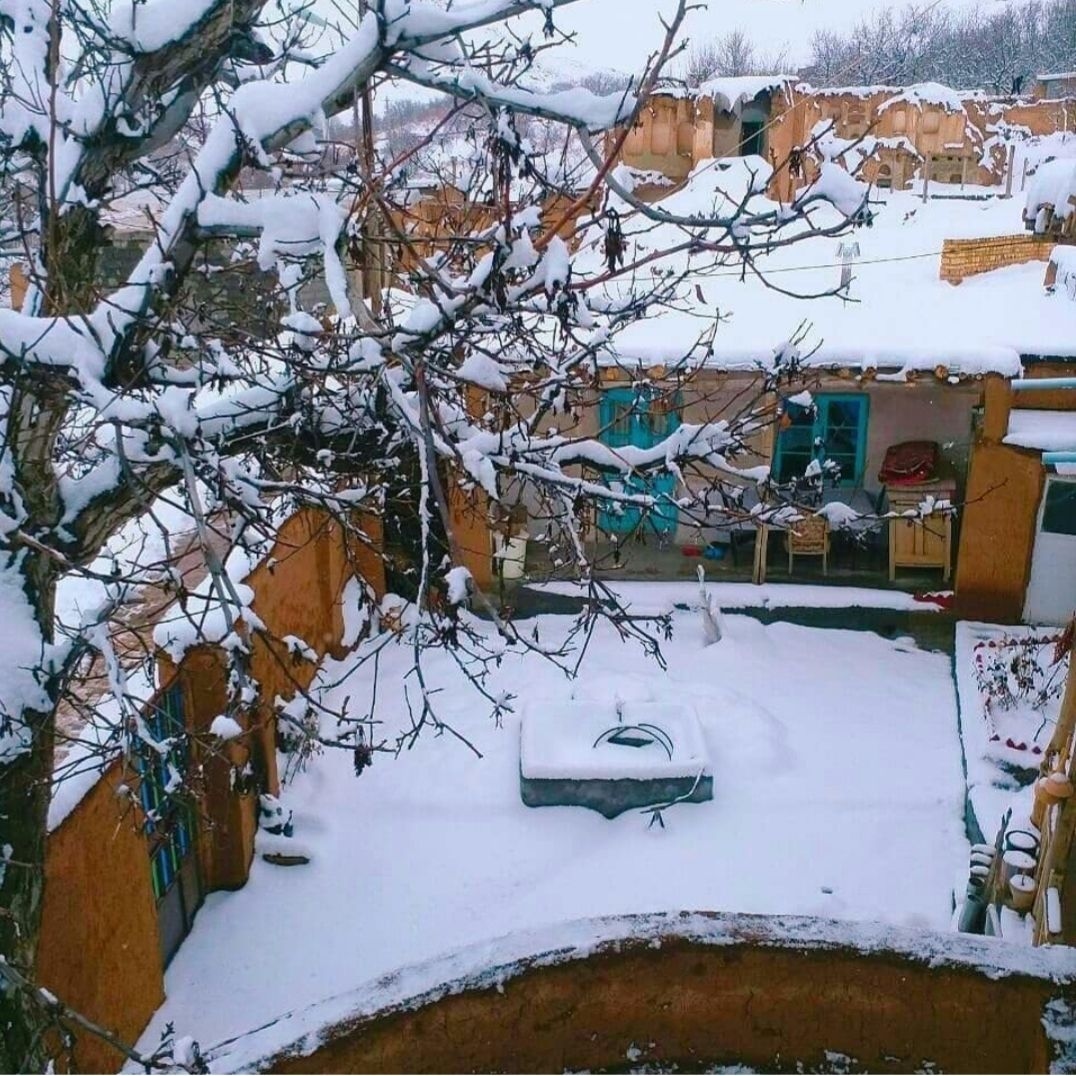 اجاره اقامتگاه بومگردی در روستای درسجین ابهر