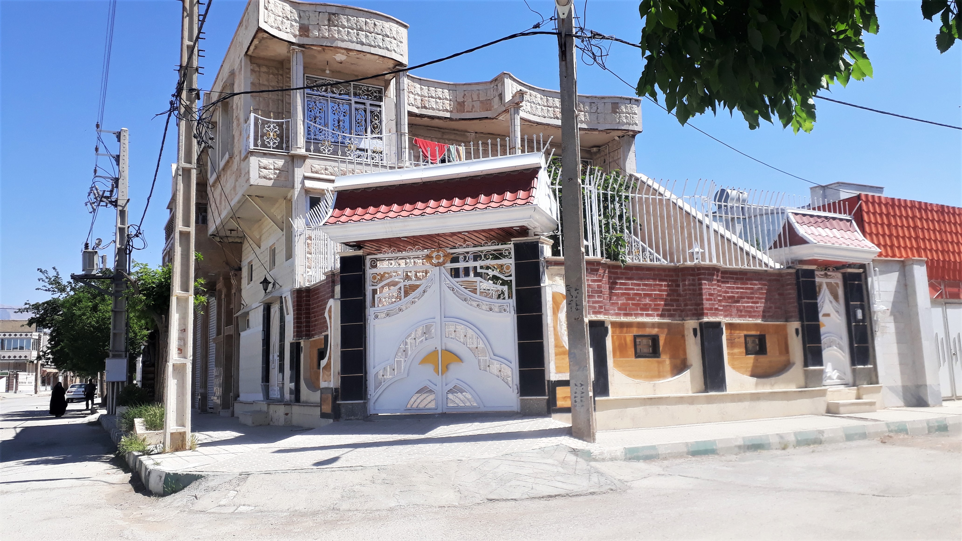 اجاره سوئیت و منزل مبله در نیایش کرمانشاه - طاق بستان