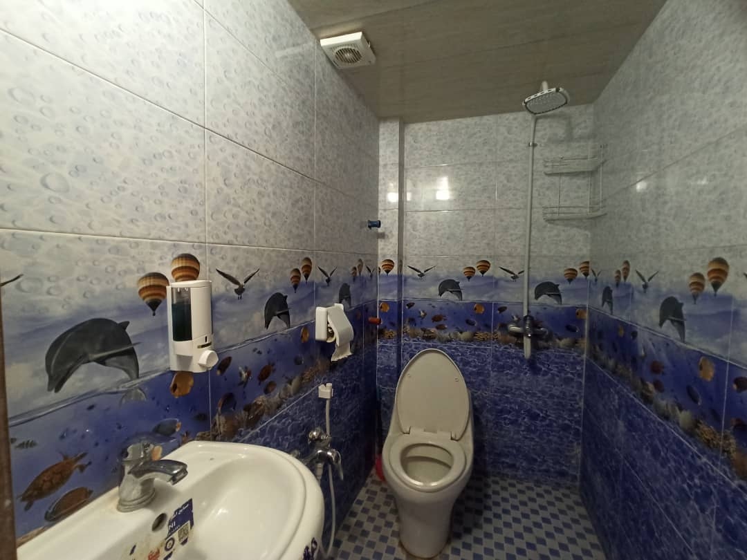 اجاره اتاق اقامتگاه بومگردی در بهشتی ورزنه - اتاق 6 - 12متری