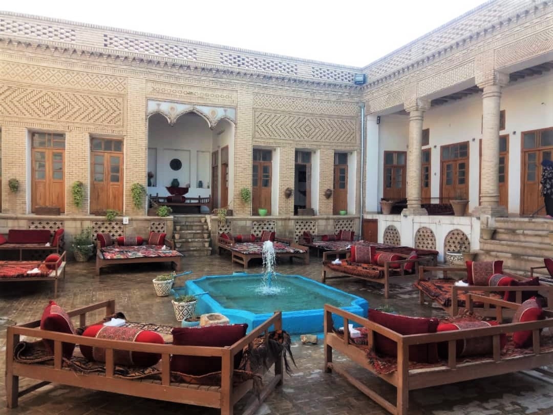 اجاره اقامتگاه بومگردی در گرایمی بهبهان - بی بی