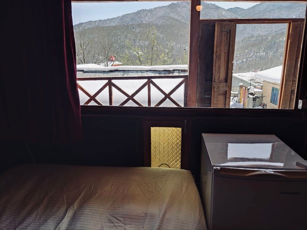 اجاره کلبه سنگی در اساس سوادکوه 