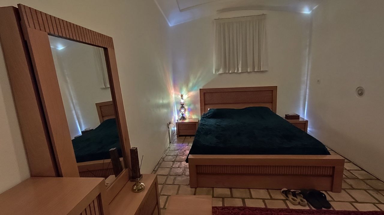 اجاره اتاق سنتی در نوش آباد کاشان- گندم