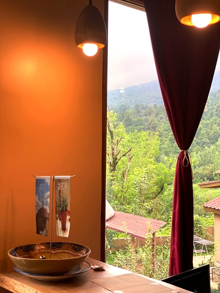 اجاره کلبه سنتی در روستای کلاچ پا تنکابن - افرا