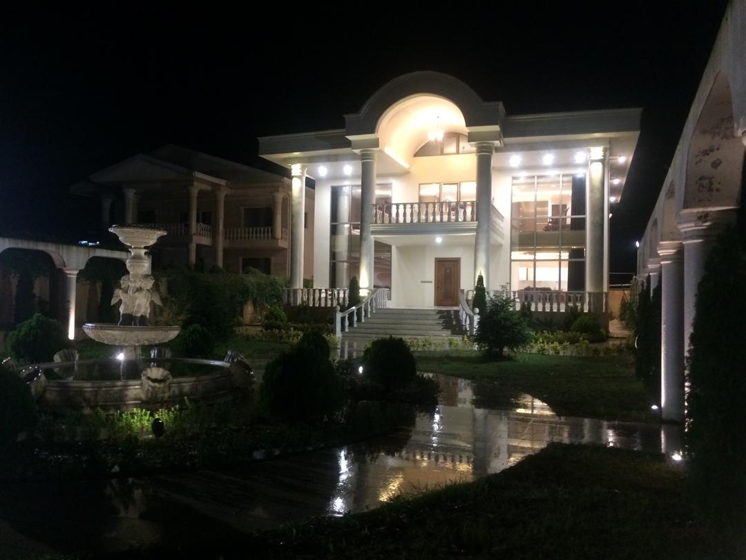 اجاره ویلا دوبلکس با استخر سرپوشیده در قلعه رودخان