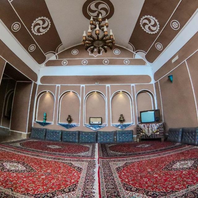 اجاره هتل سنتی دوتخت سینگل در یزد