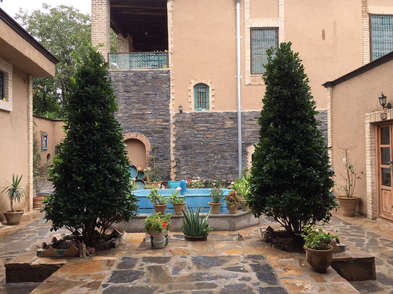 اجاره خانه سنتی در الوند همدان -2 تخته