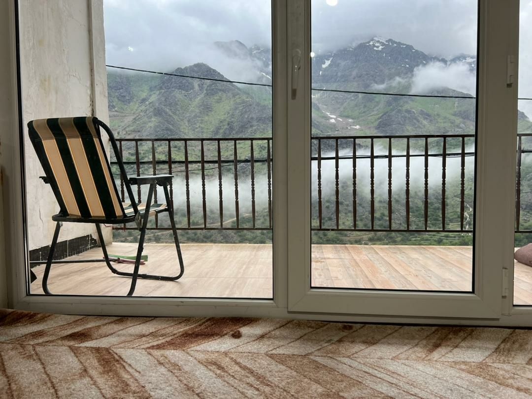 اجاره آپارتمان یک خوابه 70 متری در اورامان تخت-طبقه اول