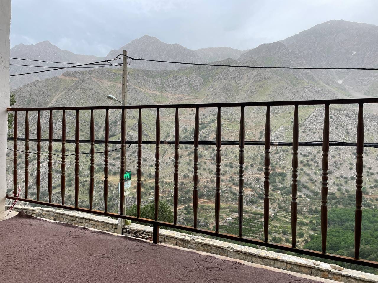 اجاره آپارتمان یک خوابه 70 متری در اورامان تخت-طبقه اول