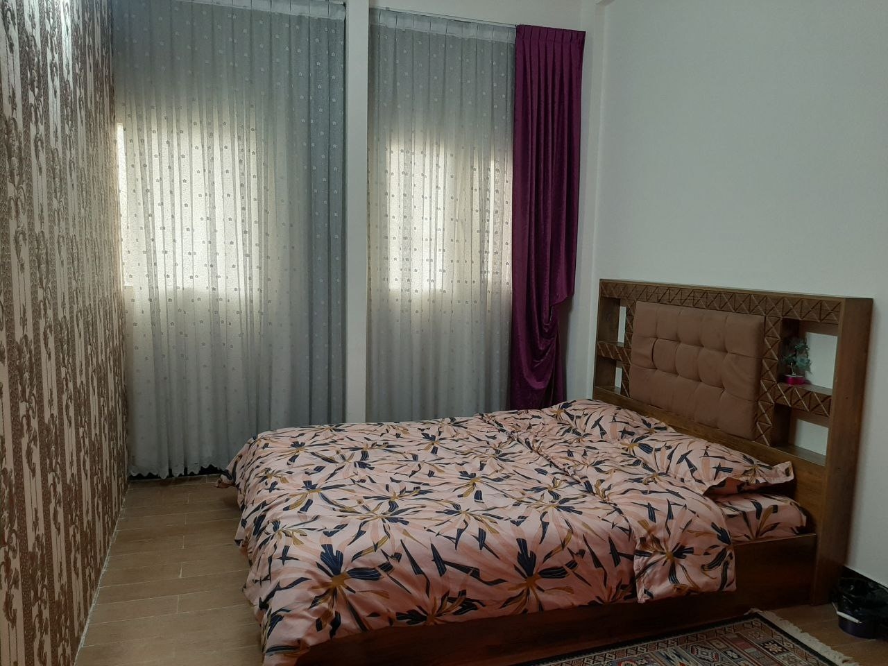 اجاره آپارتمان مبله دوخوابه در جمهوری - مرکز شهر تهران طبقه ی دوم