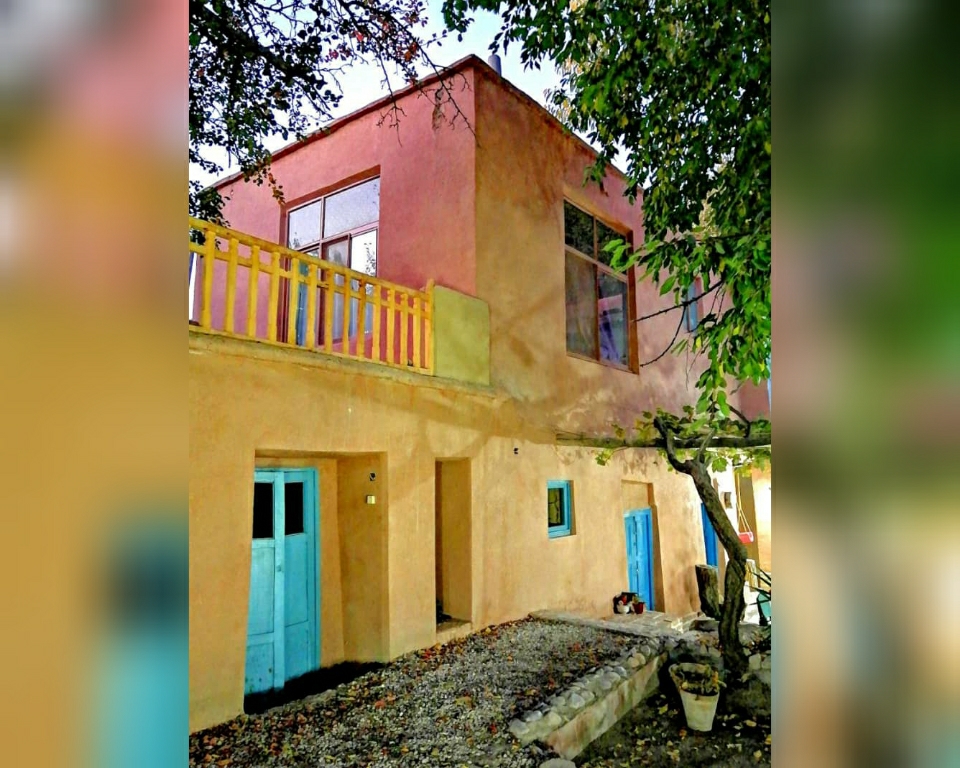 اجاره اتاق سنتی در باباسلطان خوانسار - آسمان