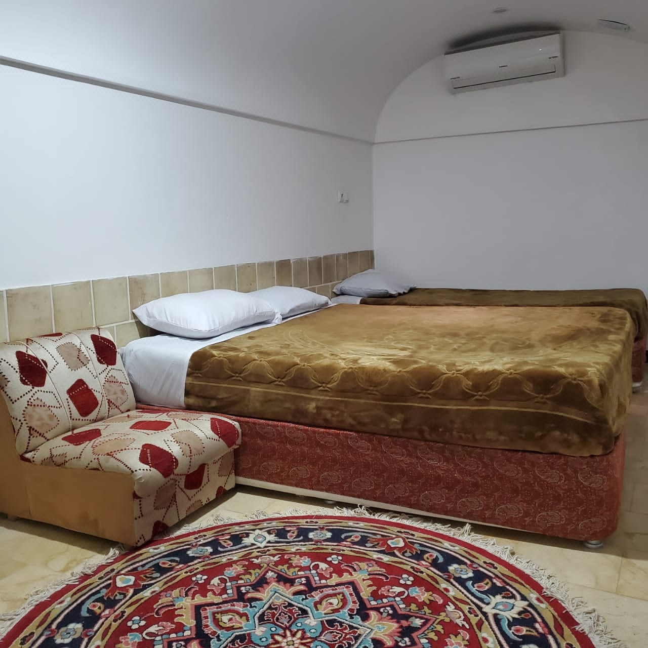 اجاره اتاق سنتی در فهادان - یزد 