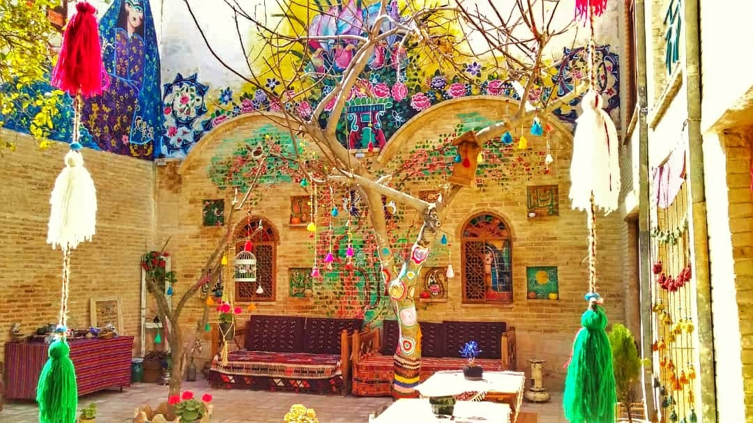 اجاره اتاق بومگردی سنتی دوتخته غیرمستر در شیراز - نازبانو