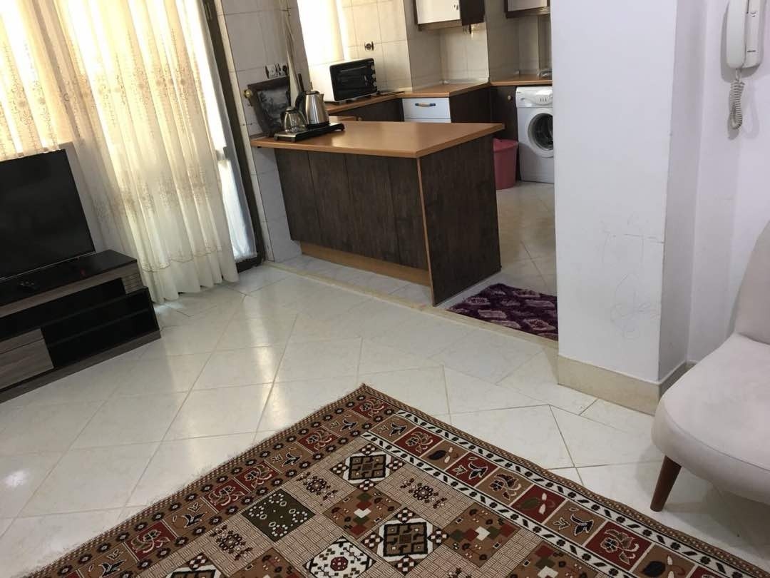 اجاره آپارتمان مبله در چهار باغ خواجو اصفهان - واحد 2