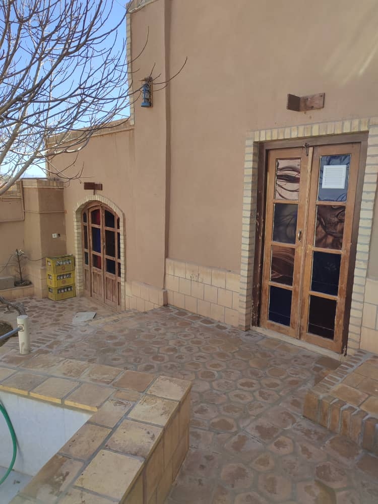 اجاره خانه سنتی در مدوار مهریز - شبنم