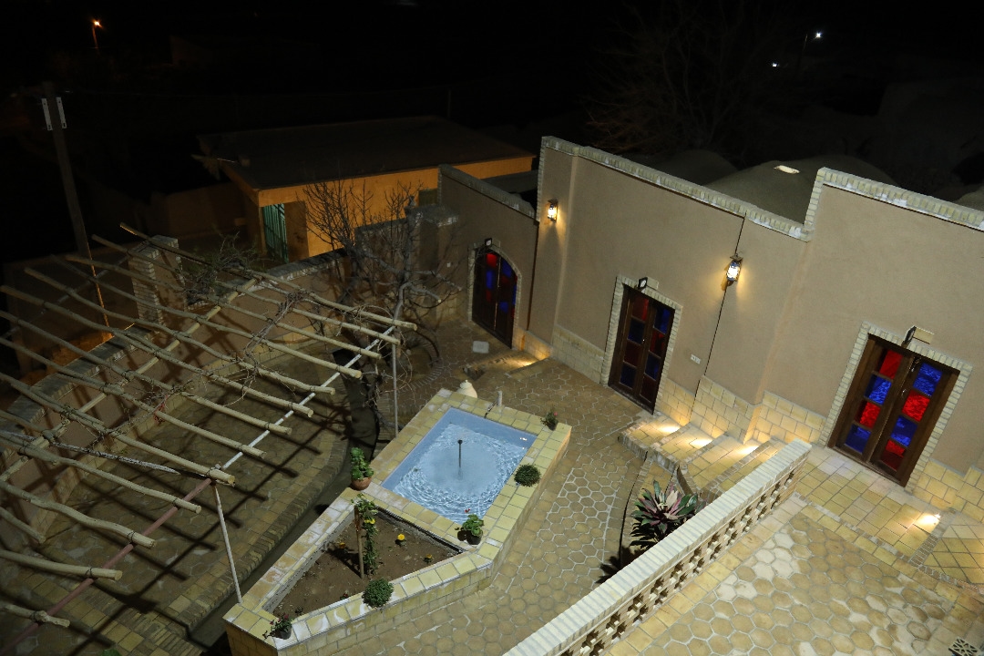 اجاره خانه روستایی در مدوار مهریز - یزد