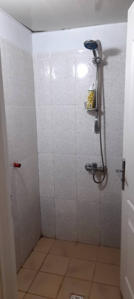 اجاره آپارتمان تک خواب در پرند.یک خوابه طبقه دو