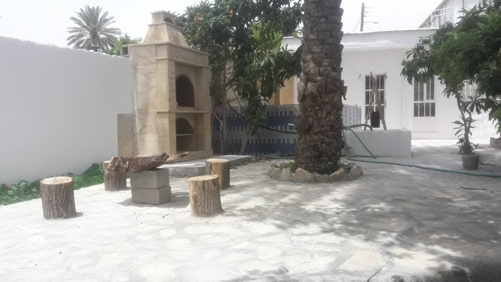 اجاره اتاق سنتی در خفر - بیژن و منیژه