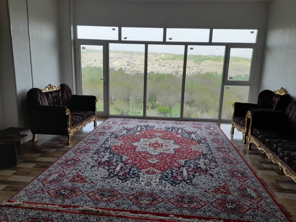 اجاره آپارتمان ویو به رودخانه در روستای چم خلیفه