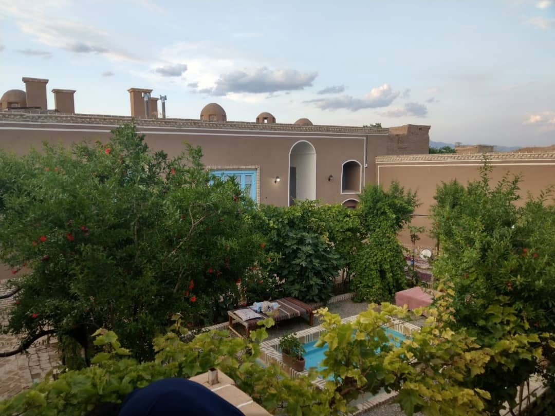 اجاره اتاق سنتی در روستای فروتقه کاشمر