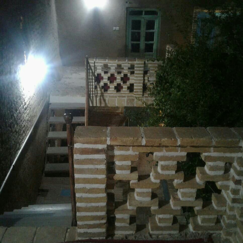 اقامتگاه بوم گردی سنتی در روستای فروتقه کاشمر