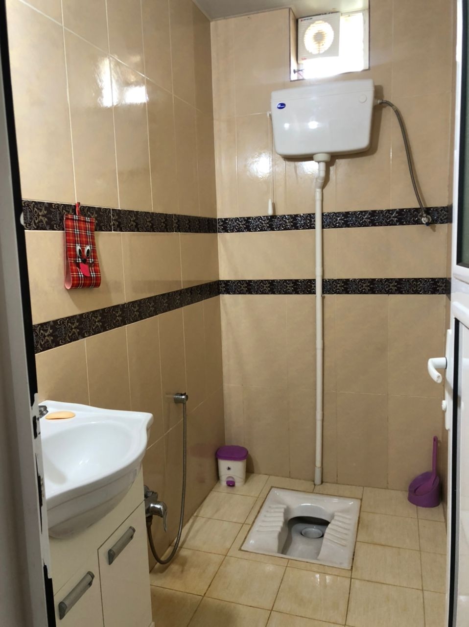 اجاره ویلا نزدیک ساحل در روستا راهنما محله تالش