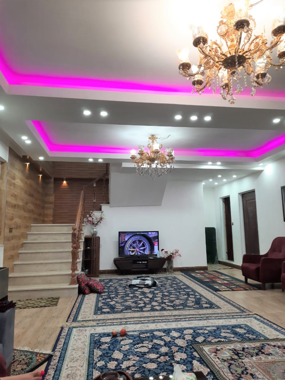 اجاره ویلا کوهستانی  با استخر اب گرم در ثمرین اردبیل