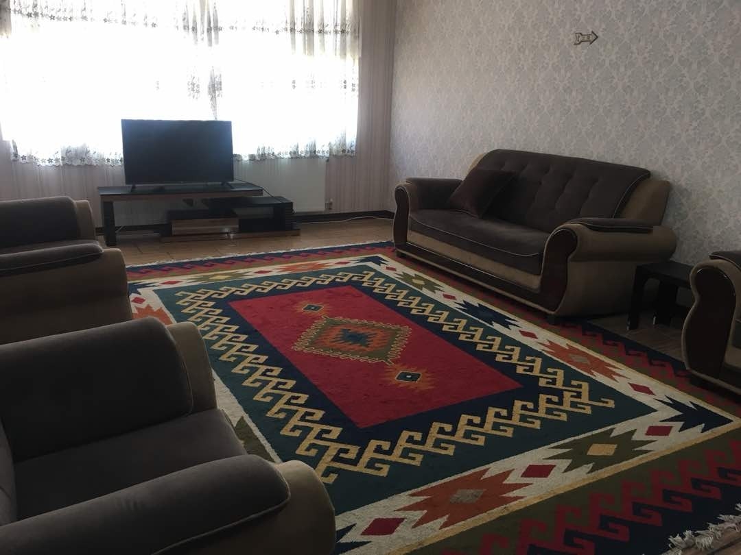 اجاره منزل مبله تمیز در هفت تنان شیراز