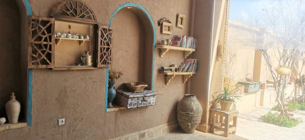 اجاره اتاق سنتی در روستا لنگر ماهان - آذر بانو