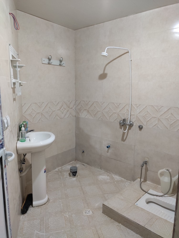 اجاره منزل ویلایی یک خوابه 65 متری همکف در خیابان داماهی بندر عباس - شرقی