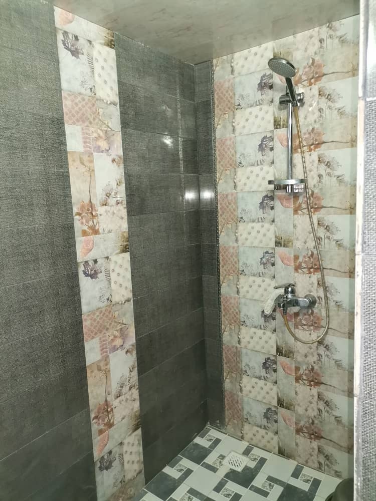 اجاره آپارتمان دو خوابه در اورامان تخت کردستان-طبقه اول